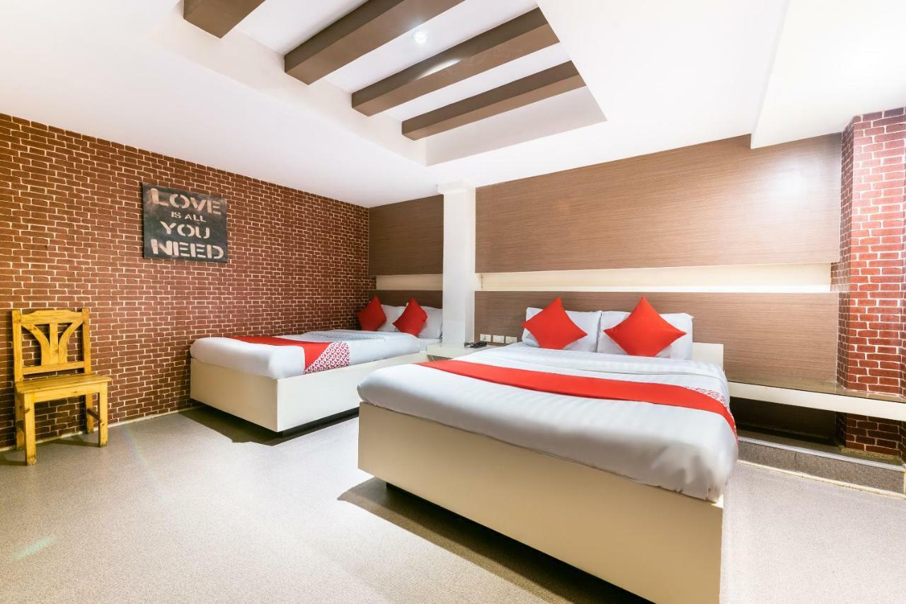 Oyo 191 Paradise Apartelle Hotel Manila Kültér fotó